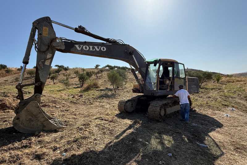 OmecoHub - Immagine VOLVO EC235CNL